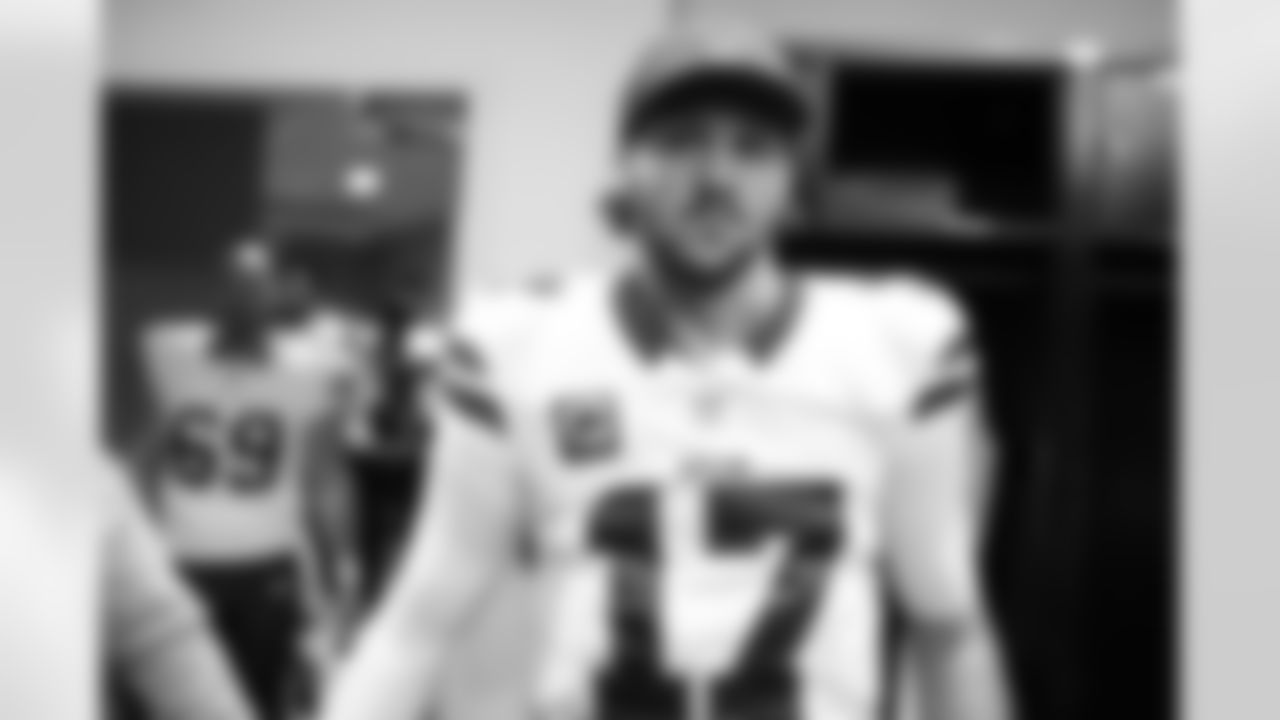 Buffalo Bills vs Jacksonville Jaguars, Wild Card Weekend, January 11, 2026 at EverBank Stadium.