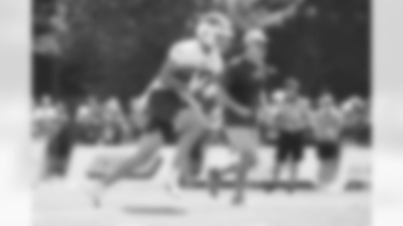 Matt Sokol (87), Rob Boras. Buffalo Bills Training Camp, July 24, 2025 at St. John Fisher University.