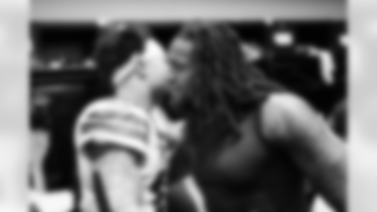 Buffalo Bills vs Jacksonville Jaguars, Wild Card Weekend, January 11, 2026 at EverBank Stadium.