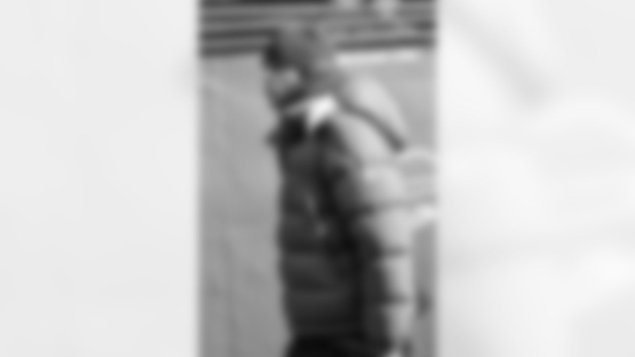 Buffalo Bills vs Tampa Bay Buccaneers, Regular Season, November 16, 2025 at Highmark Stadium.