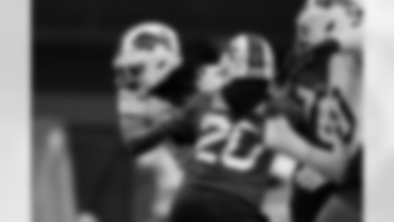 Dorian Williams (42). Buffalo Bills Week 17 Practice, December 26, 2025 at Buffalo Bills Training Center.