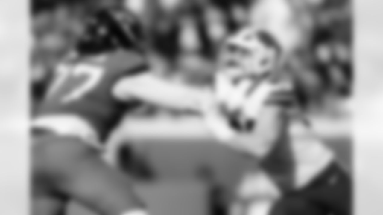 Buffalo Bills vs Jacksonville Jaguars, Wild Card Weekend, January 11, 2026 at EverBank Stadium.