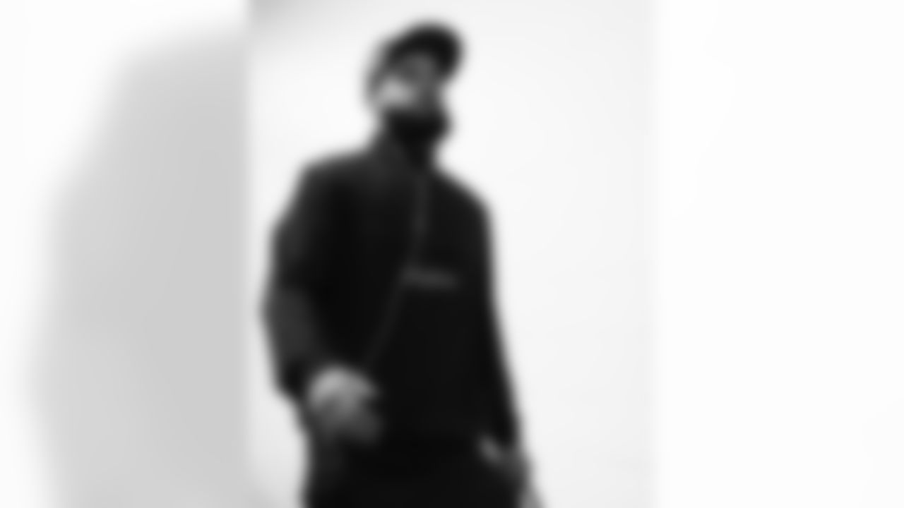 Pittsburgh Steelers vs Buffalo Bills, Regular Season, November 30, 2025 at Acrisure Stadium.