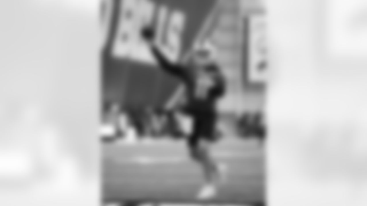 Mitchell Trubisky (11). Buffalo Bills Wild Card Week Friday Practice, January 09, 2026 at Buffalo Bills Training Center.