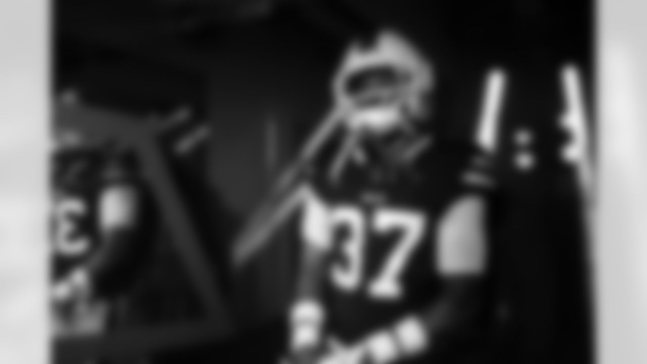 Buffalo Bills vs Kansas City Chiefs, Regular Season, November 02, 2025 at Highmark Stadium.