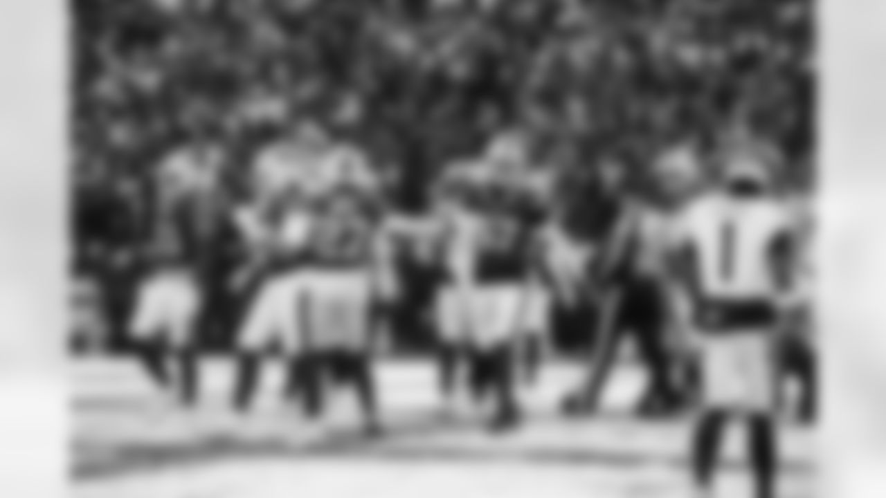 Buffalo Bills vs Cincinnati Bengals, Regular Season, December 07, 2025 at Highmark Stadium.