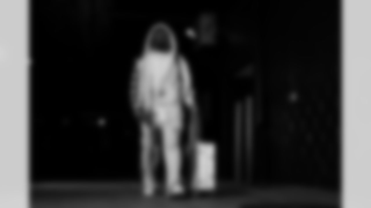 New England Patriots vs Buffalo Bills, Regular Season, December 14, 2025 at Gillette Stadium.