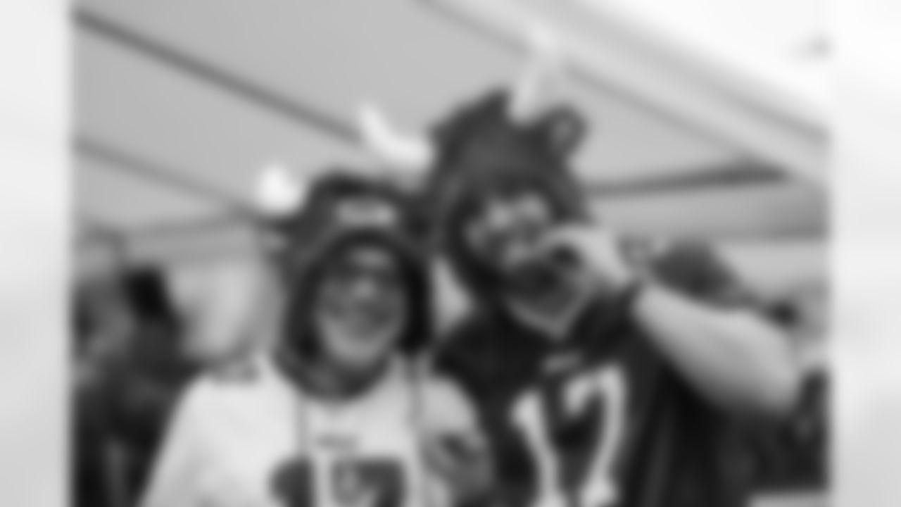 Buffalo Bills vs Jacksonville Jaguars, Wild Card Weekend, January 11, 2026 at EverBank Stadium.