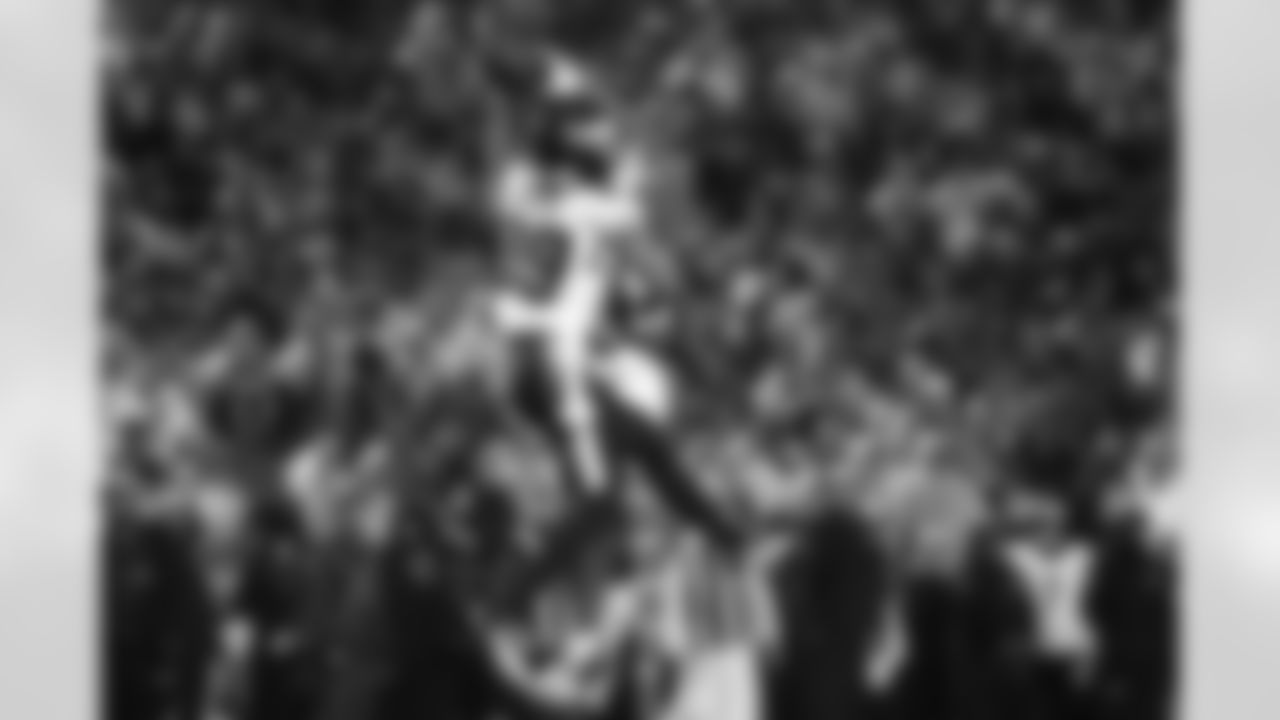 Buffalo Bills vs Philadelphia Eagles, Regular Season, December 28, 2025 at Highmark Stadium.