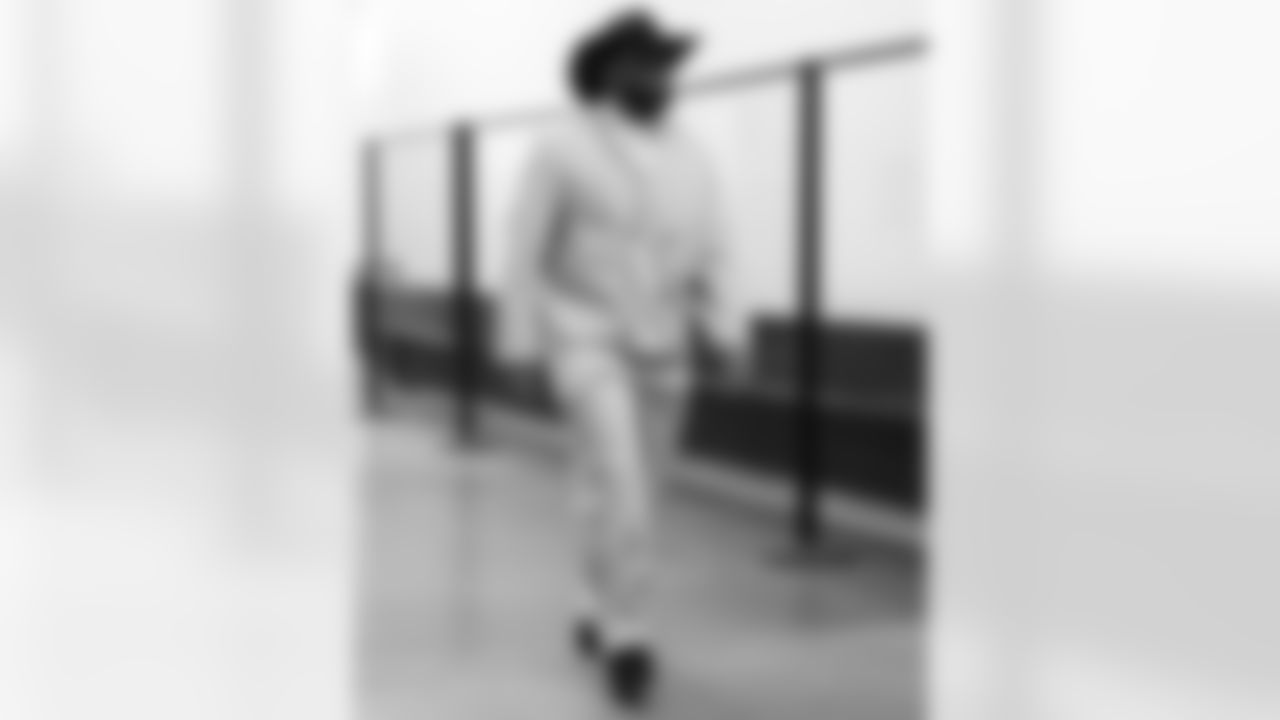 Cleveland Browns vs Buffalo Bills, Regular Season, December 21, 2025 at Huntington Bank Field.