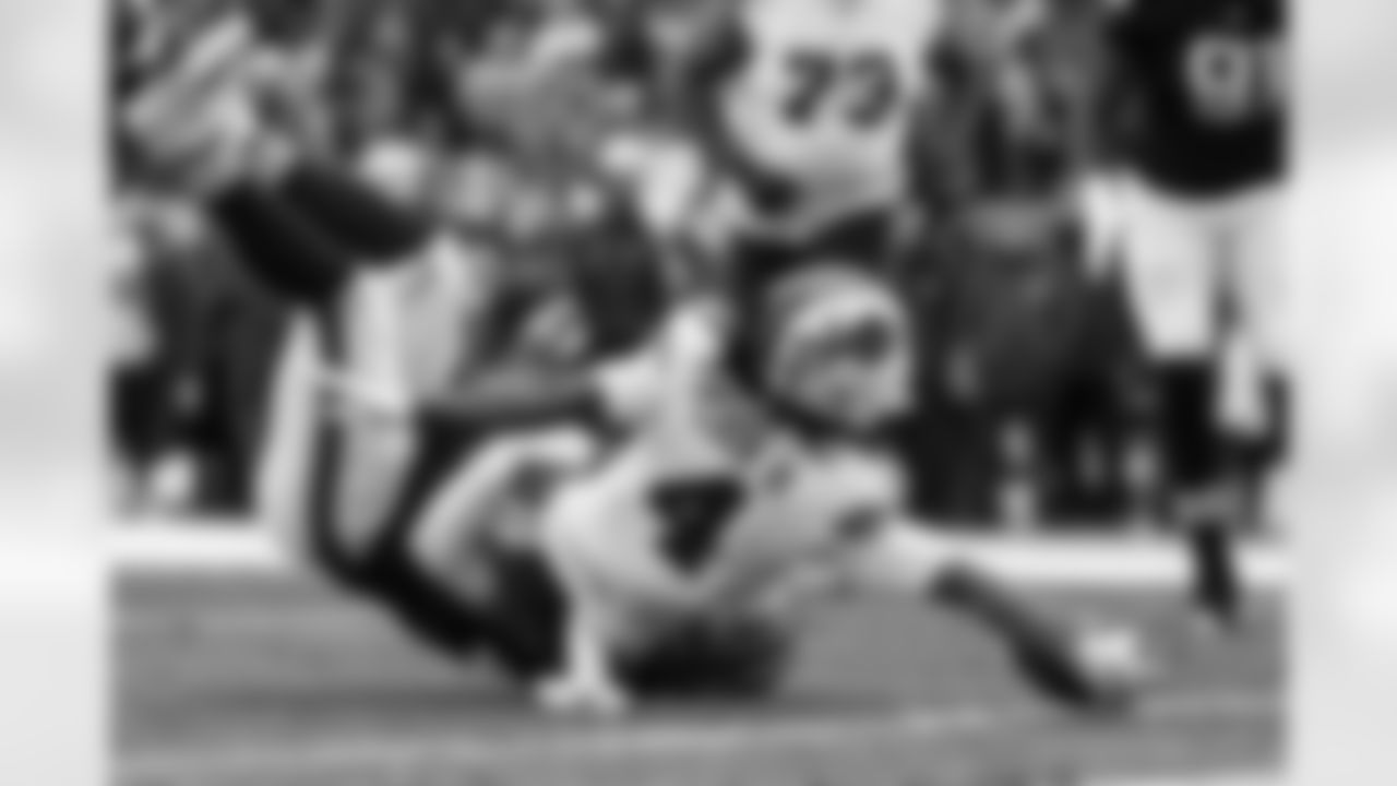 Cleveland Browns vs Buffalo Bills, Regular Season, December 21, 2025 at Huntington Bank Field.