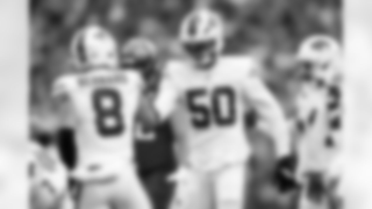 Buffalo Bills vs Tampa Bay Buccaneers, Regular Season, November 16, 2025 at Highmark Stadium.