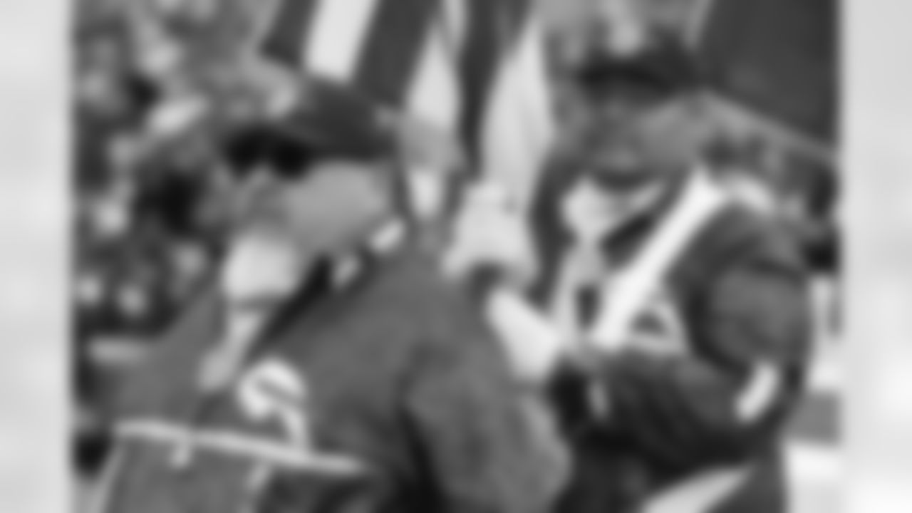 Buffalo Bills vs Tampa Bay Buccaneers, Regular Season, November 16, 2025 at Highmark Stadium.