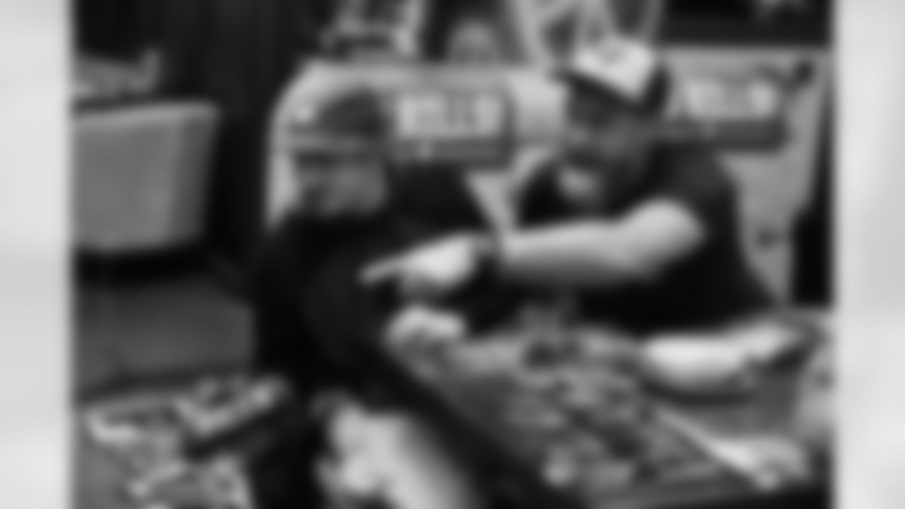 Bills v Chiefs Montreal Watch Party, November 02, 2025 at La Belle et La Boeuf.