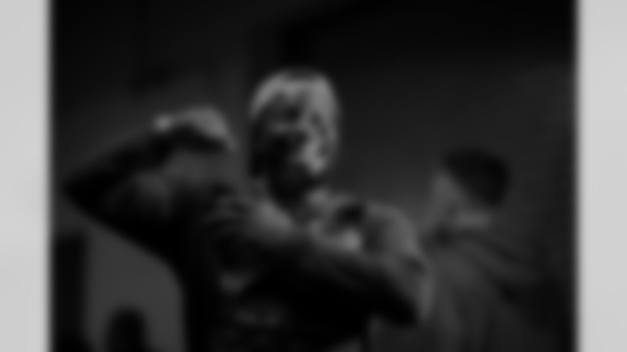 Miami Dolphins vs Buffalo Bills, Regular Season, November 09, 2025 at Hard Rock Stadium.