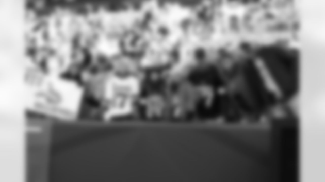 Buffalo Bills vs Denver Broncos, Divisional Game, January 17, 2026 at Empower Field at Mile High.