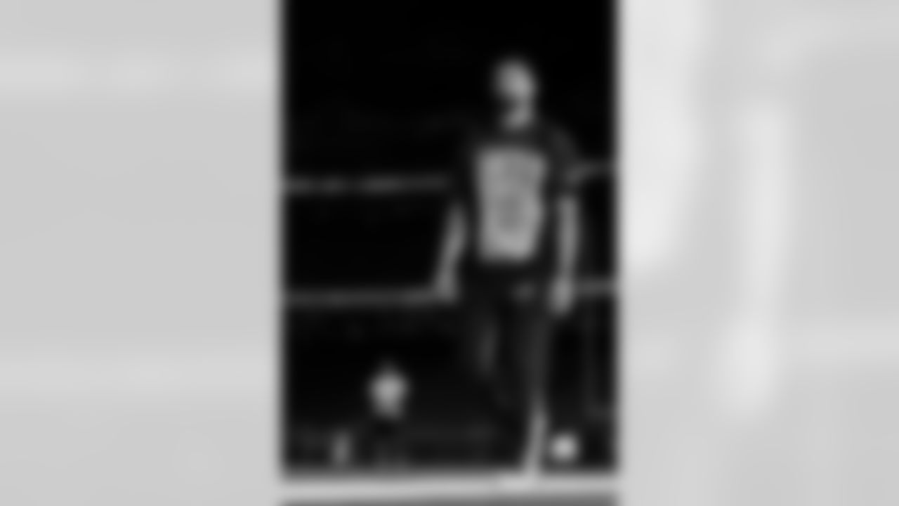 Houston Texans vs Buffalo Bills, Regular Season, November 20, 2025 at NRG Stadium.