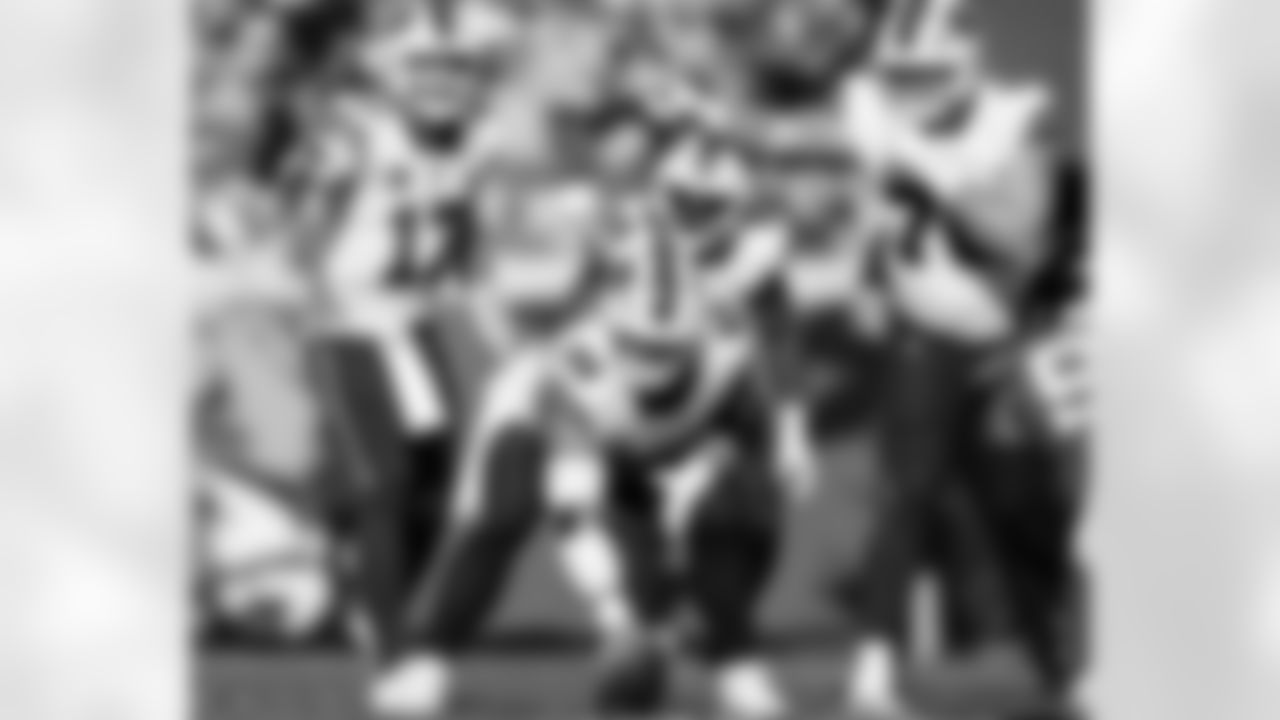 Buffalo Bills vs Jacksonville Jaguars, Wild Card Weekend, January 11, 2026 at EverBank Stadium.