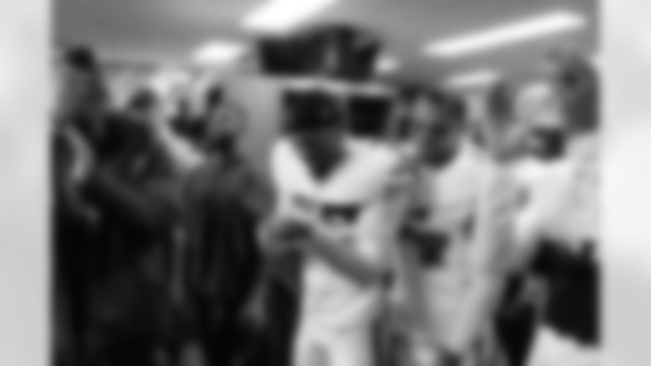 Buffalo Bills vs Tampa Bay Buccaneers, Regular Season, November 16, 2025 at Highmark Stadium.