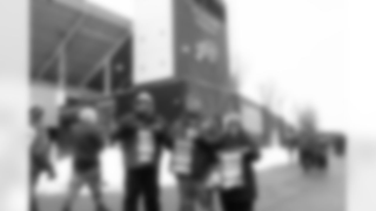 Buffalo Bills vs New York Jets, Regular Season, January 04, 2026 at Highmark Stadium.