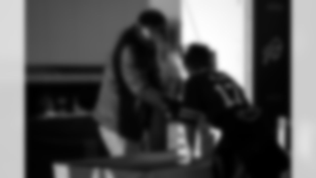 Buffalo Bills vs Kansas City Chiefs, Regular Season, November 02, 2025 at Highmark Stadium.