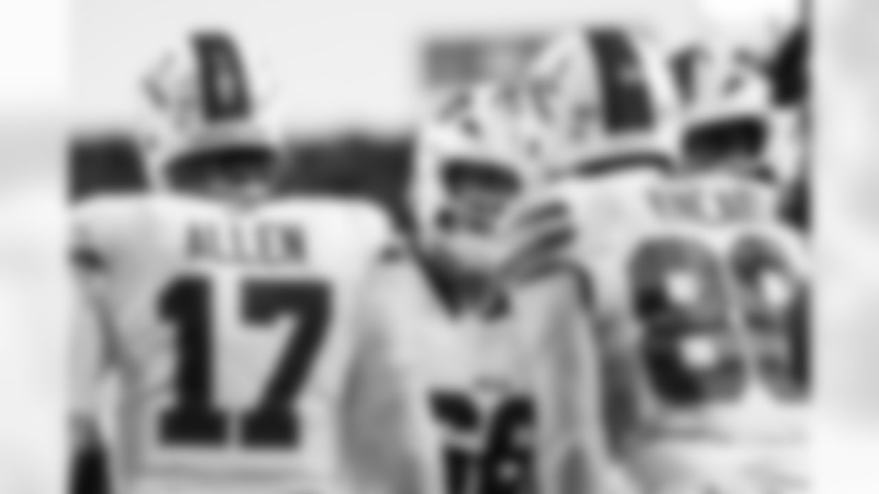 Buffalo Bills vs Denver Broncos, Divisional Game, January 17, 2026 at Empower Field at Mile High.