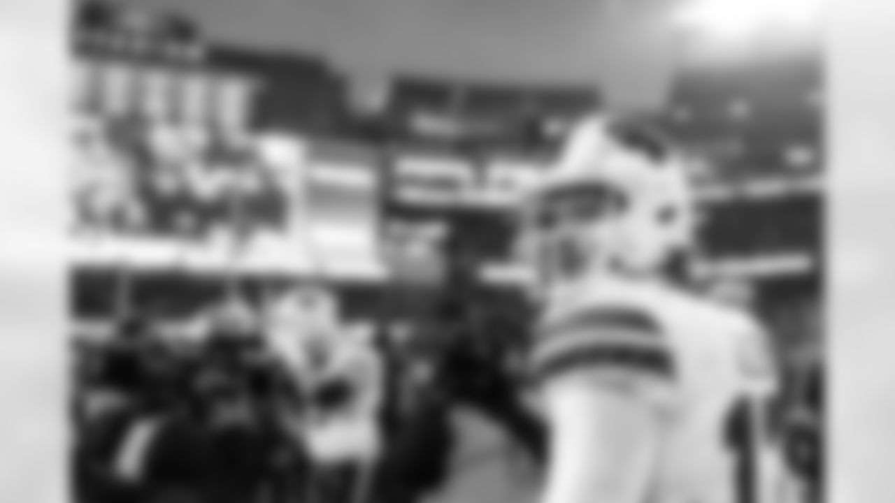 New England Patriots vs Buffalo Bills, Regular Season, December 14, 2025 at Gillette Stadium.