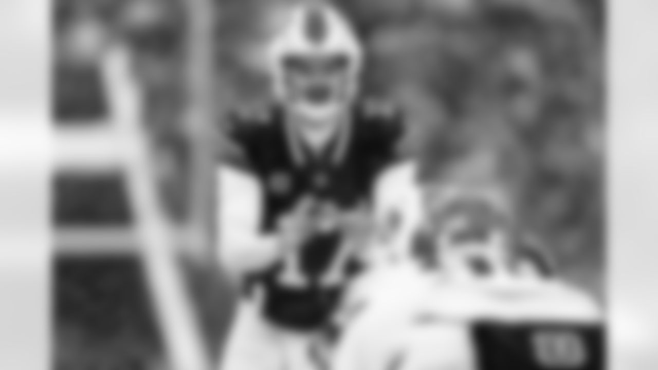 Buffalo Bills vs Cincinnati Bengals, Regular Season, December 07, 2025 at Highmark Stadium.