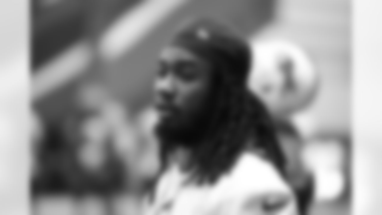 James Cook (4). Buffalo Bills Wild Card Week Friday Practice, January 09, 2026 at Buffalo Bills Training Center.