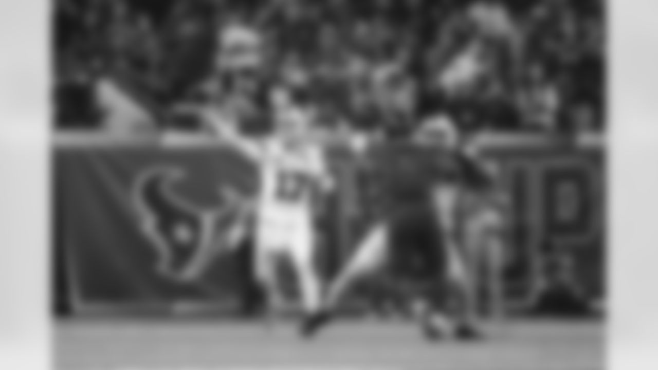 Houston Texans vs Buffalo Bills, Regular Season, November 20, 2025 at NRG Stadium.