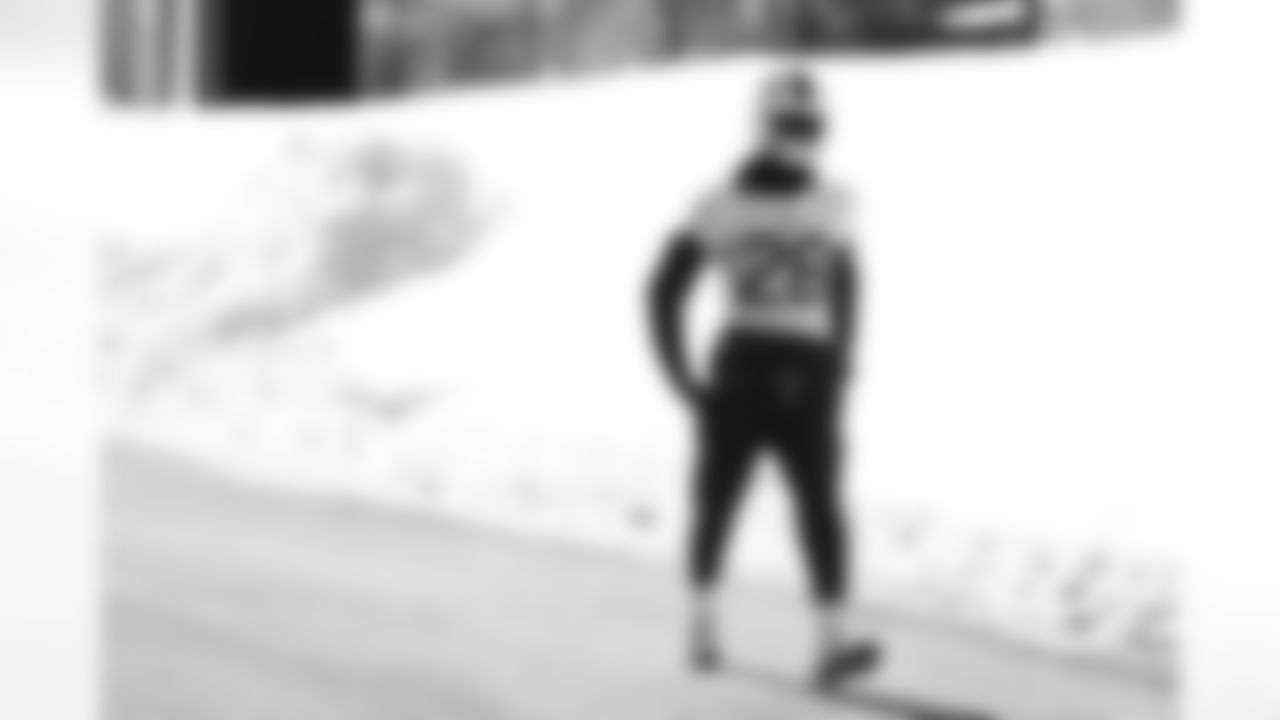 Sam Franklin Jr. (28). Buffalo Bills Week 14 Practice, December 05, 2025 at Highmark Stadium.