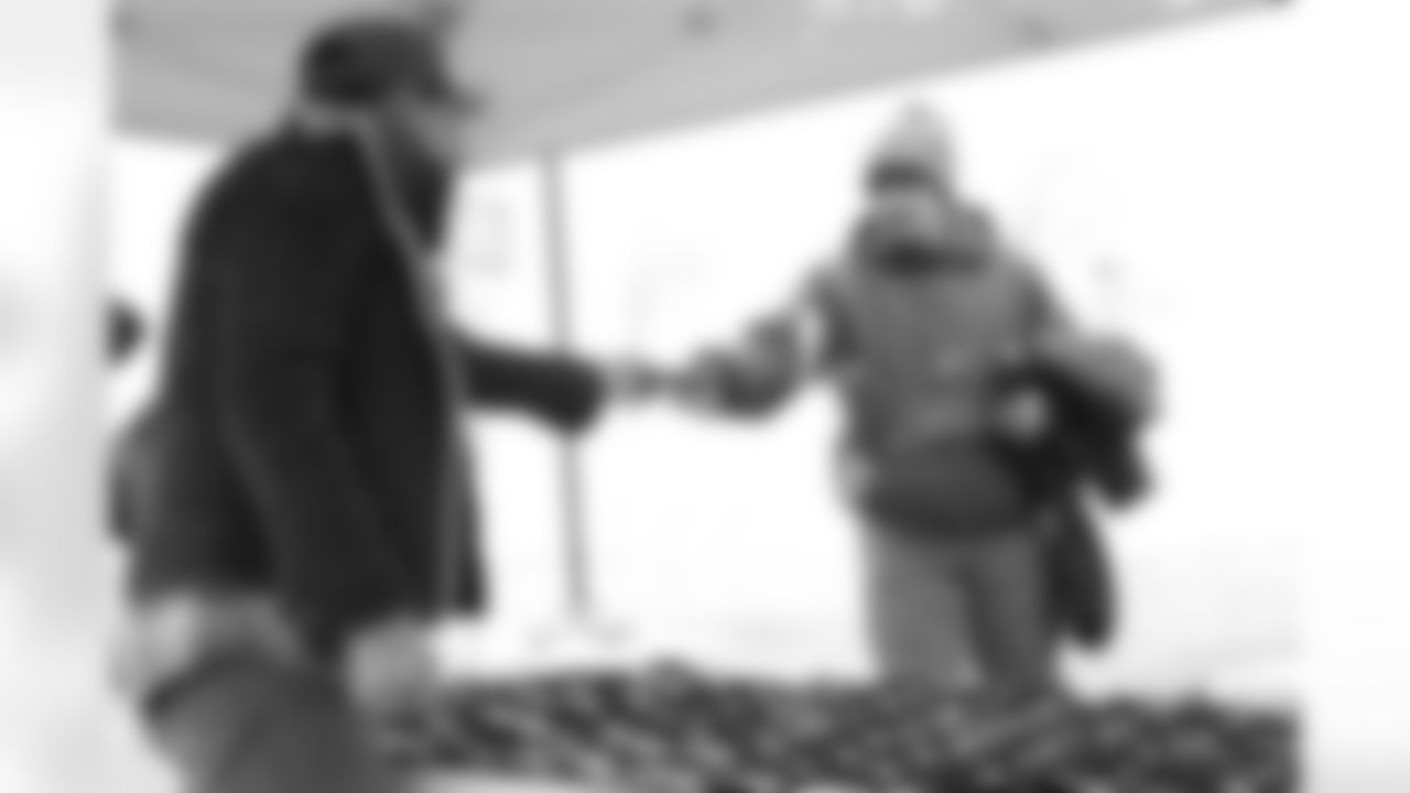 Buffalo Bills vs Cincinnati Bengals, Regular Season, December 07, 2025 at Highmark Stadium.