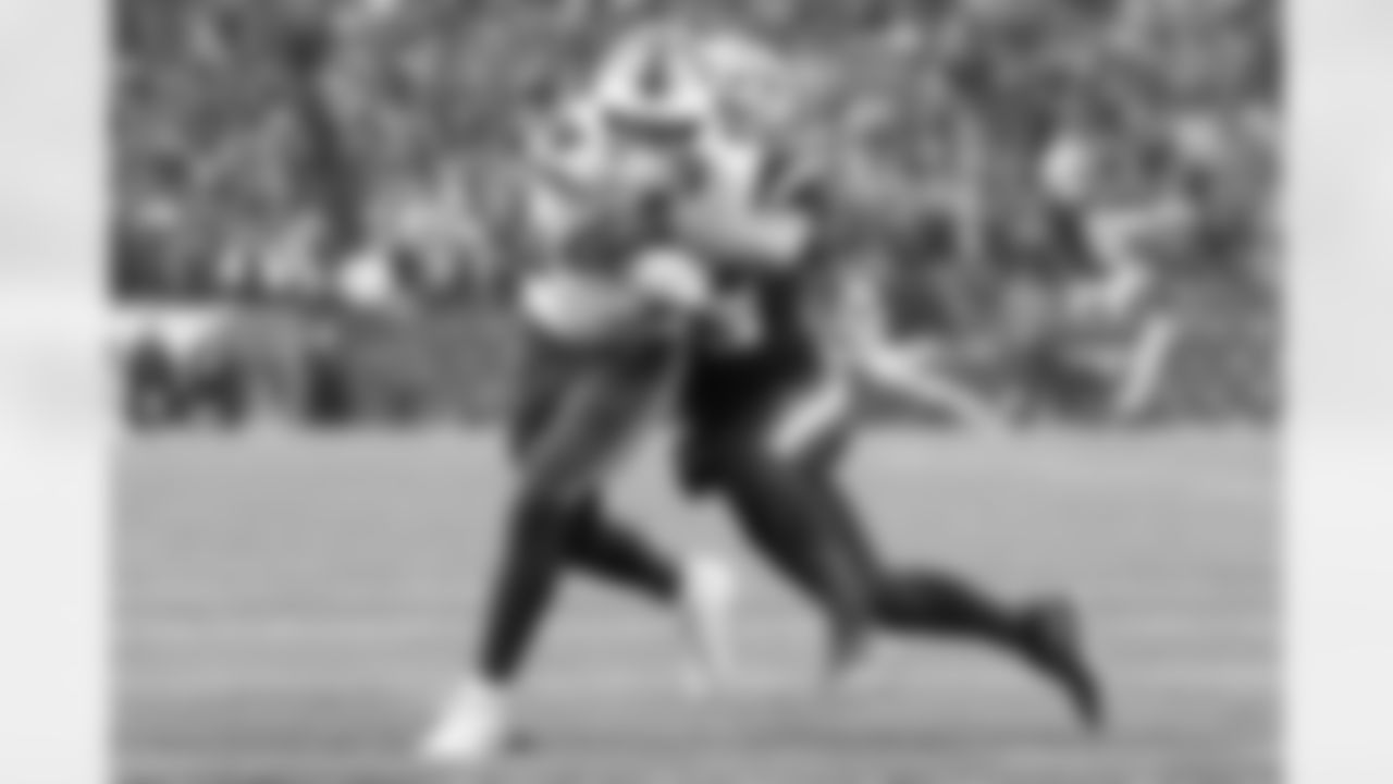 New England Patriots vs Buffalo Bills, Regular Season, December 14, 2025 at Gillette Stadium.