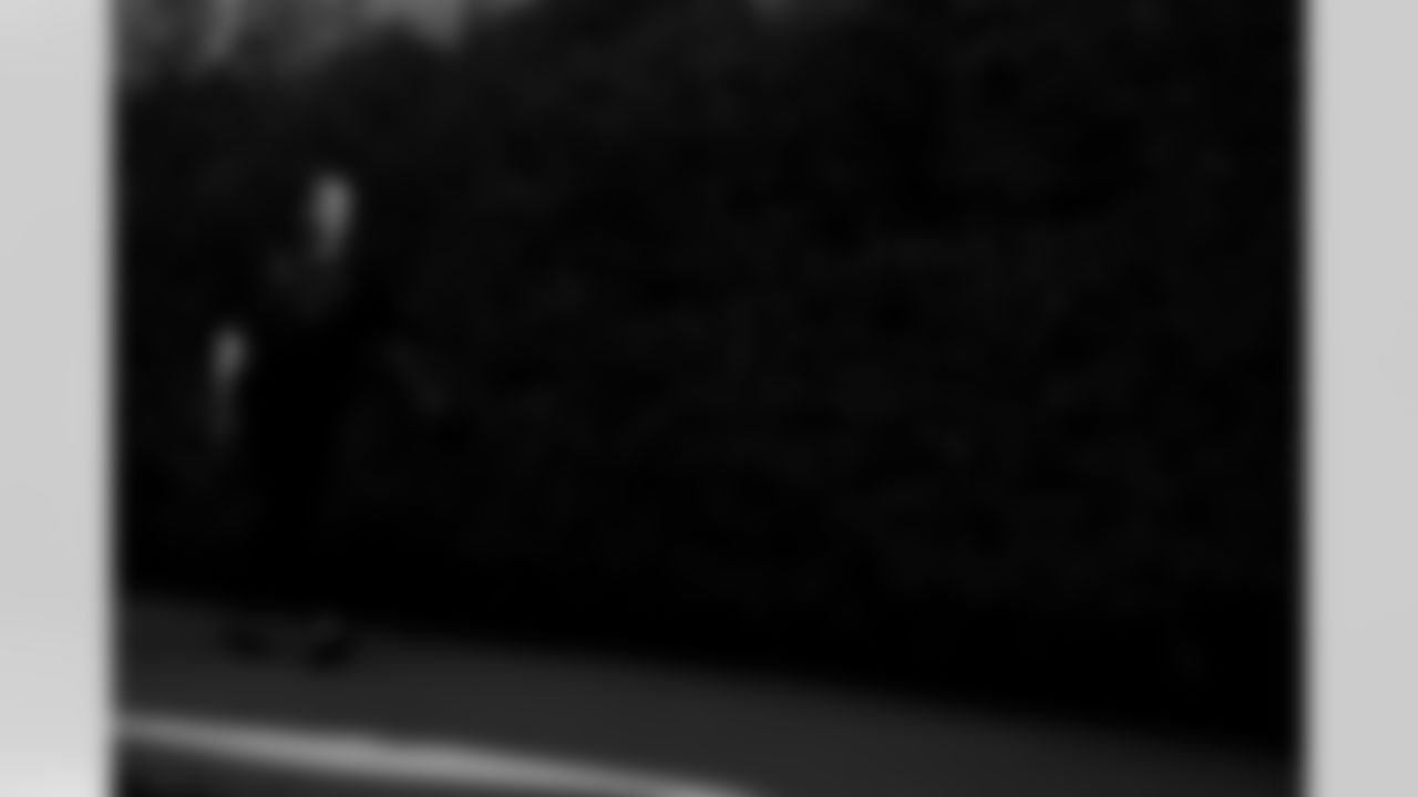 Terrel Bernard (8). Buffalo Bills vs Miami Dolphins, Regular Season, September 18, 2025 at Highmark Stadium.