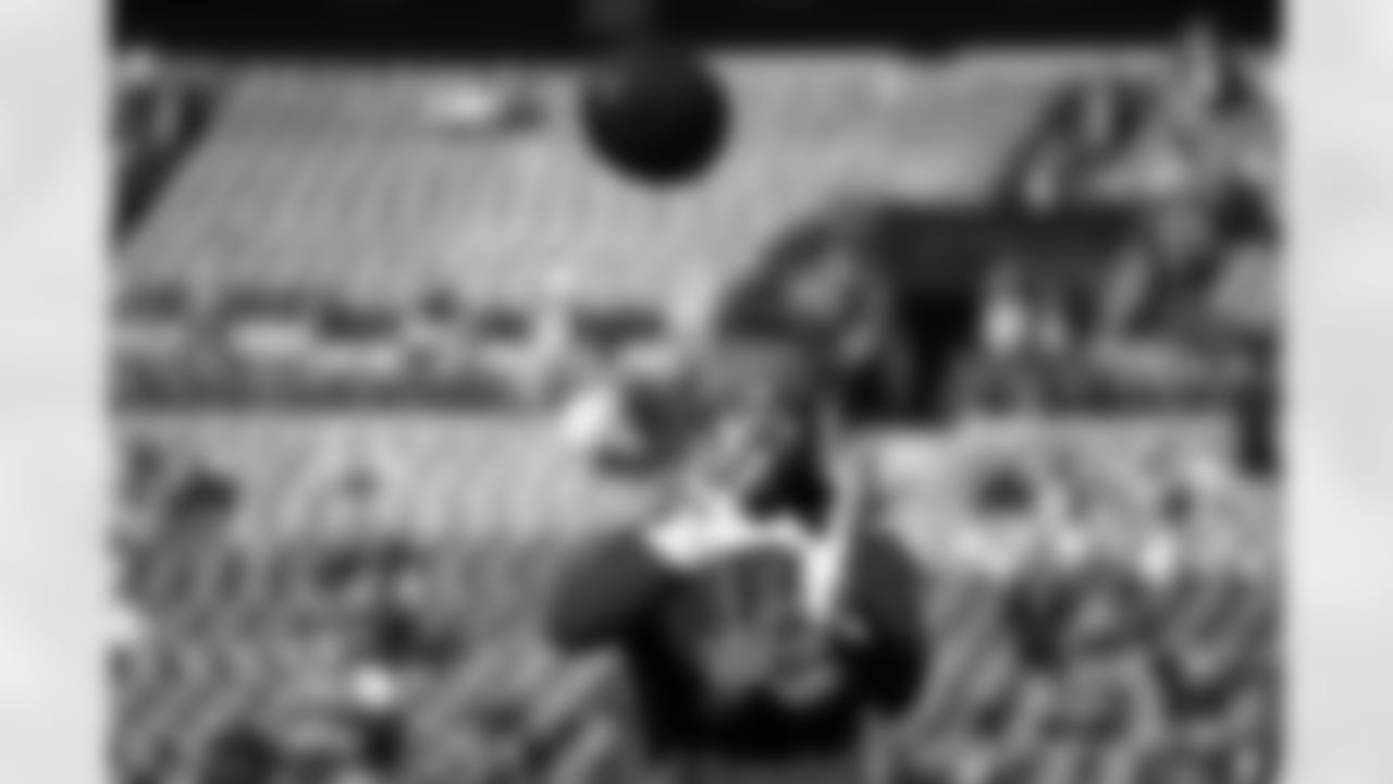 Buffalo Bills vs Denver Broncos, Divisional Game, January 17, 2026 at Empower Field at Mile High.