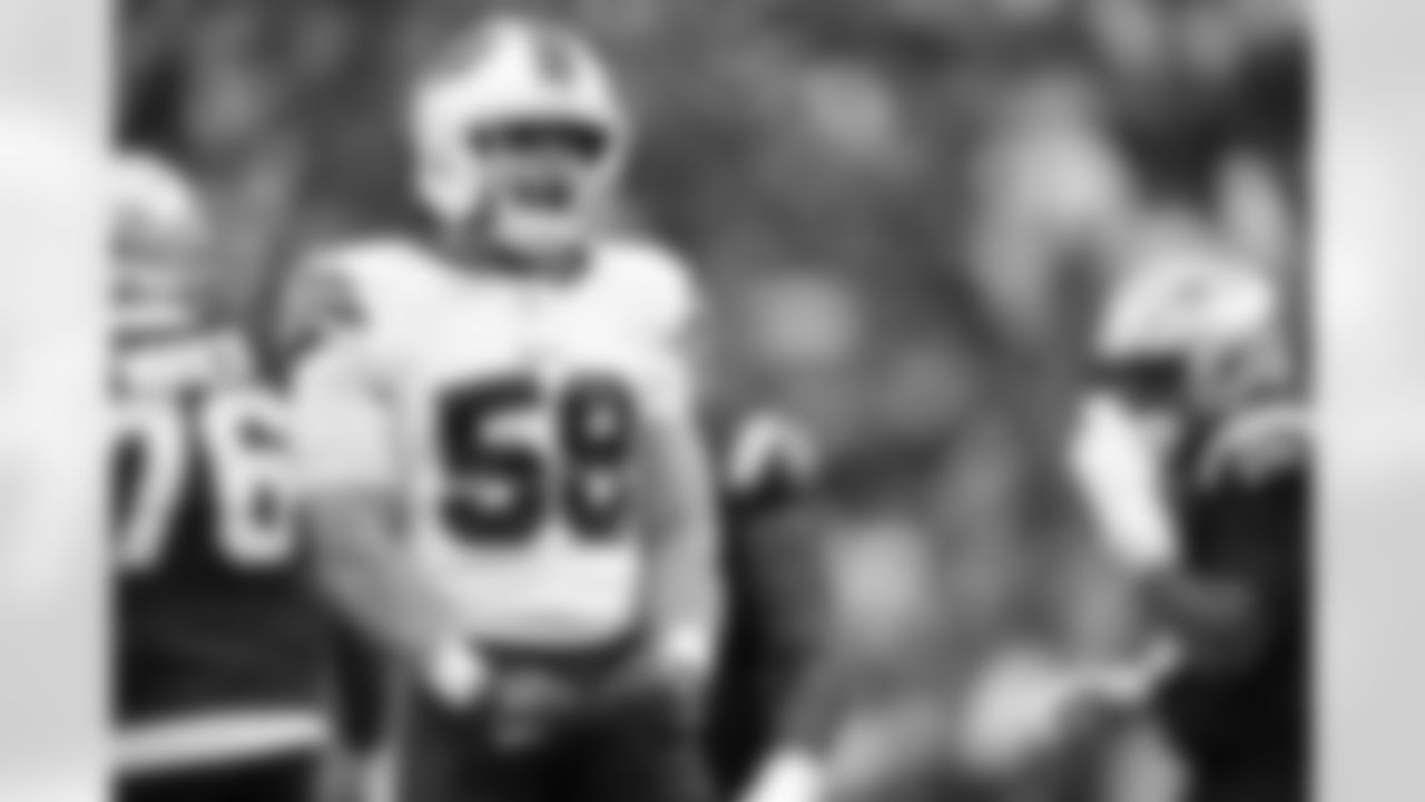 New England Patriots vs Buffalo Bills, Regular Season, December 14, 2025 at Gillette Stadium.