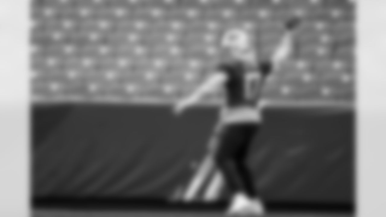 Josh Allen (17). Buffalo Bills Week 11 Practice, November 14, 2025 at Highmark Stadium.