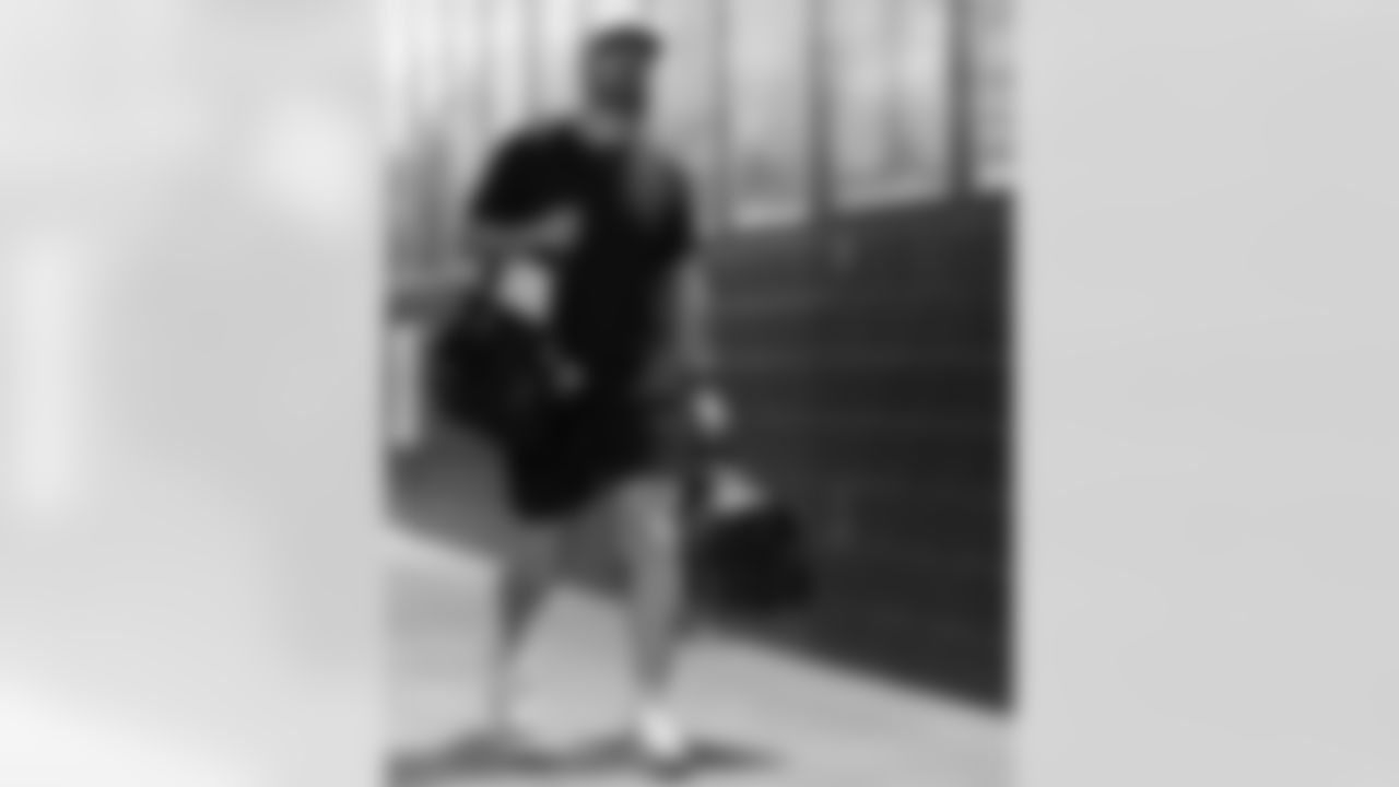 New England Patriots vs Buffalo Bills, Regular Season, December 14, 2025 at Gillette Stadium.