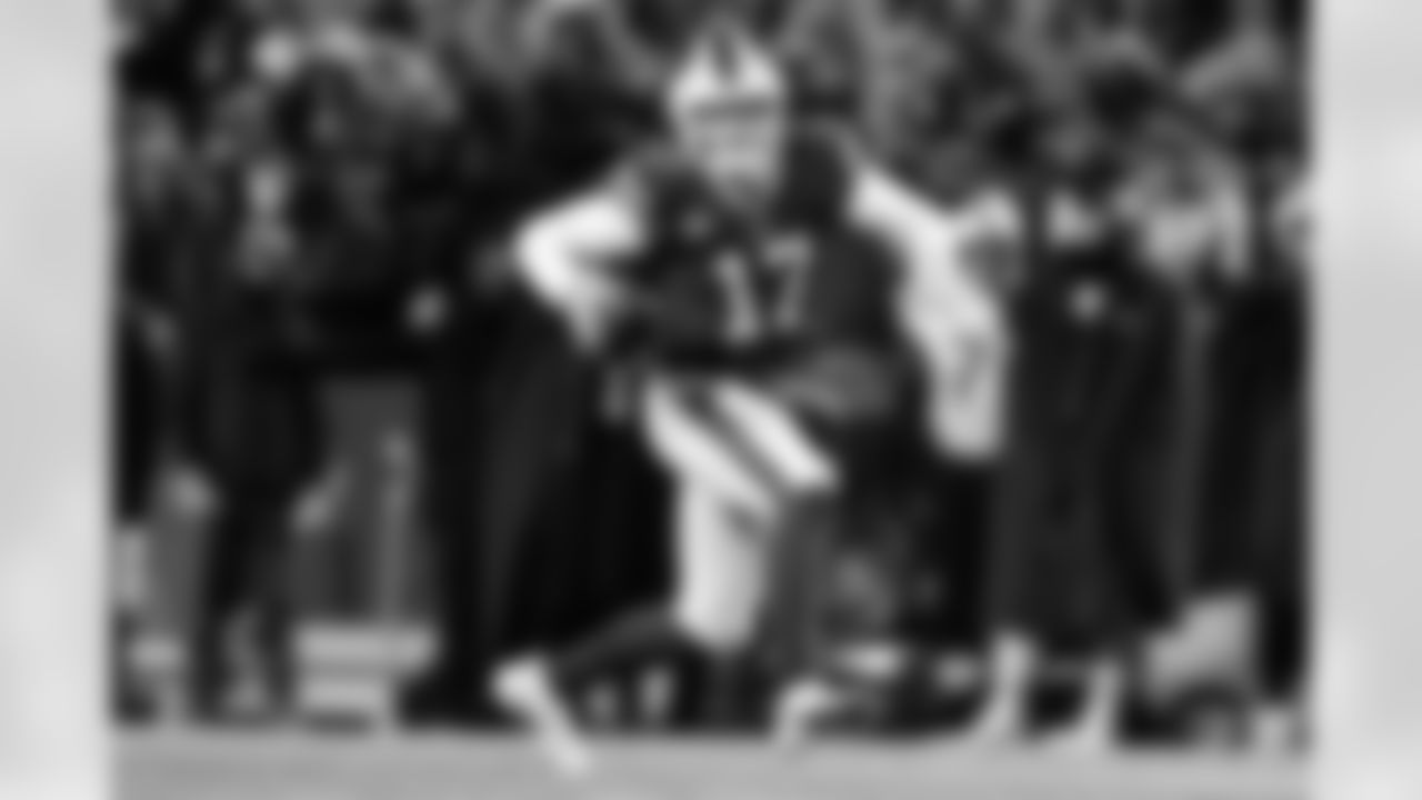 Josh Allen (17). Buffalo Bills vs New England Patriots - Wild Card Playoff game at Highmark Stadium, January 15, 2022. Photo by Ben Green