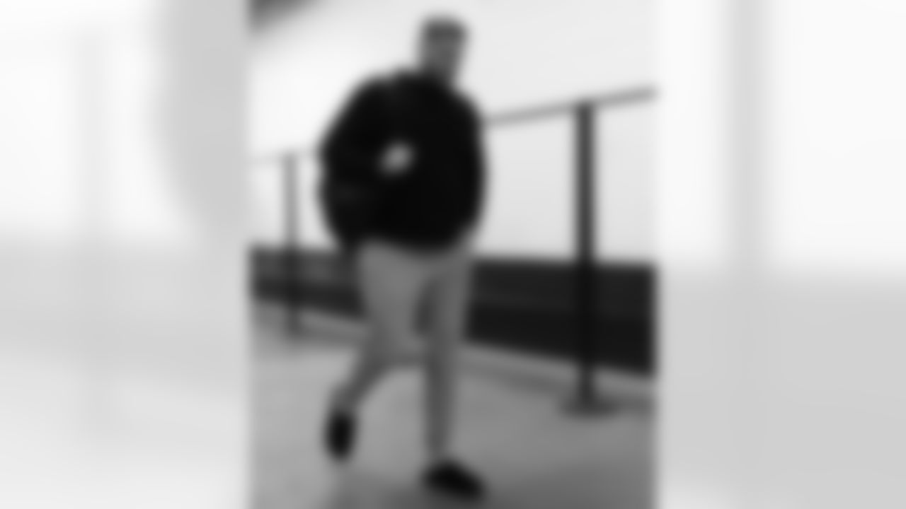 Cleveland Browns vs Buffalo Bills, Regular Season, December 21, 2025 at Huntington Bank Field.