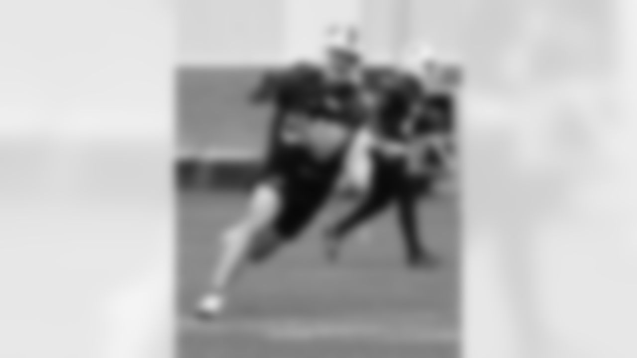 Zach Davidson (84). Buffalo Bills OTA workouts, June 03, 2025 at the Buffalo Bills Training Center.