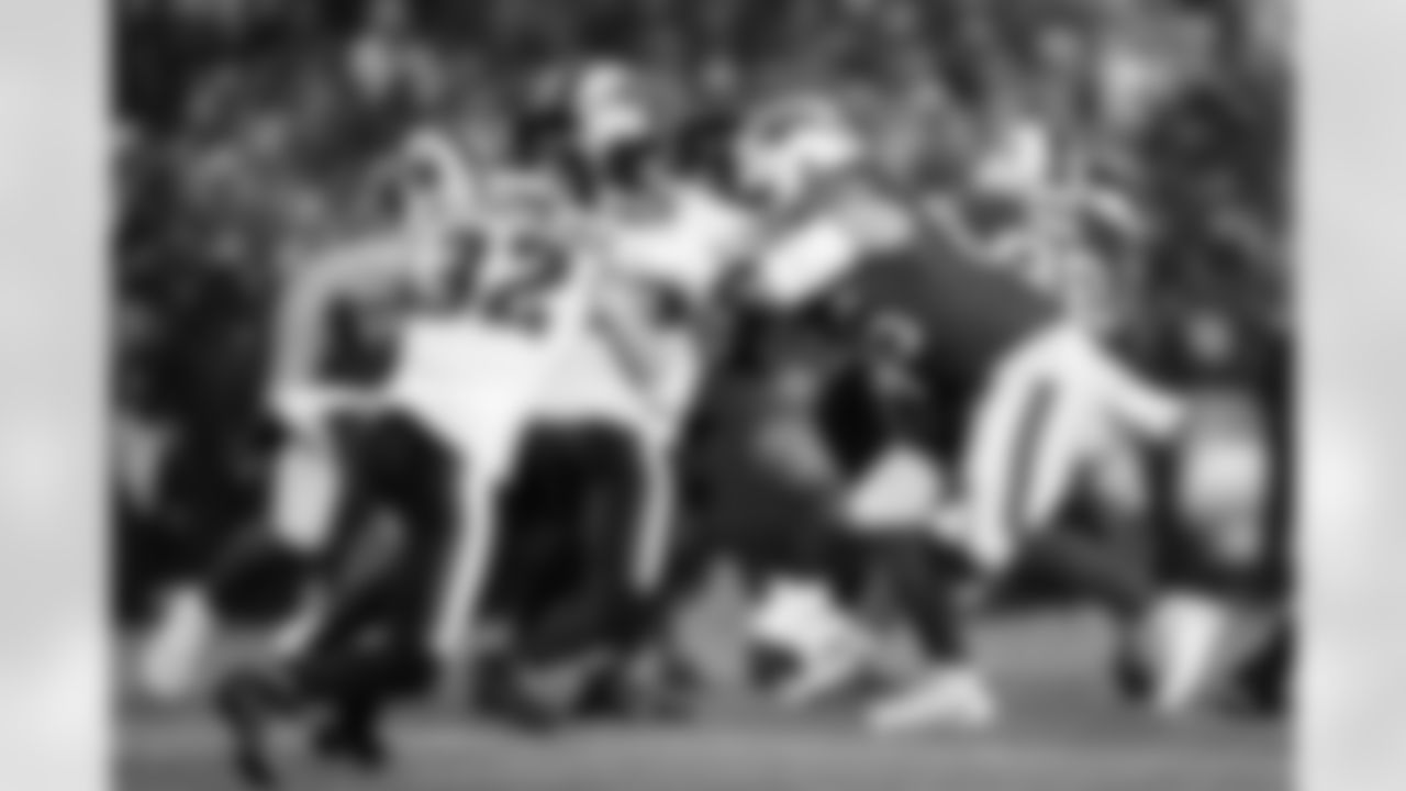 Buffalo Bills vs Philadelphia Eagles, Regular Season, December 28, 2025 at Highmark Stadium.