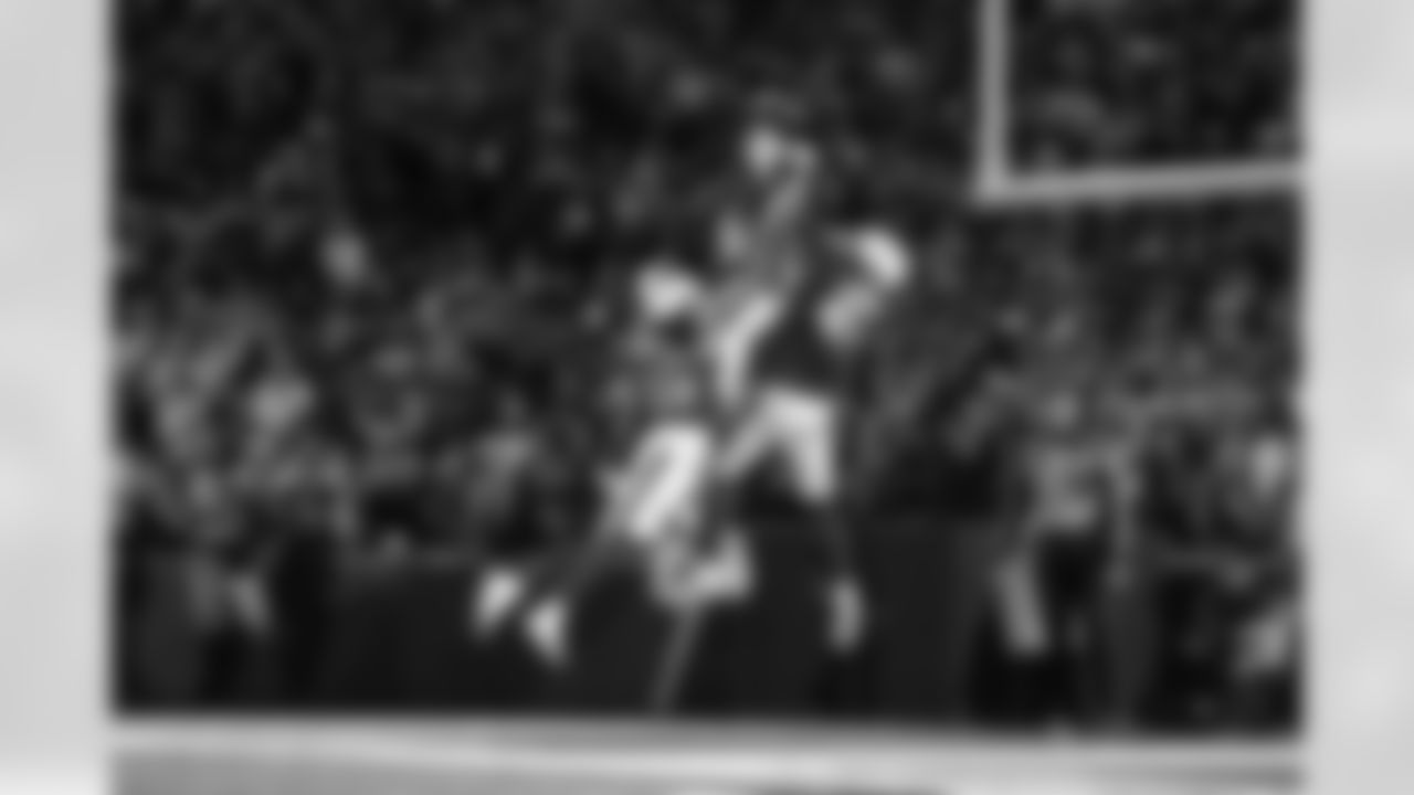 Buffalo Bills vs Kansas City Chiefs, Regular Season, November 02, 2025 at Highmark Stadium.