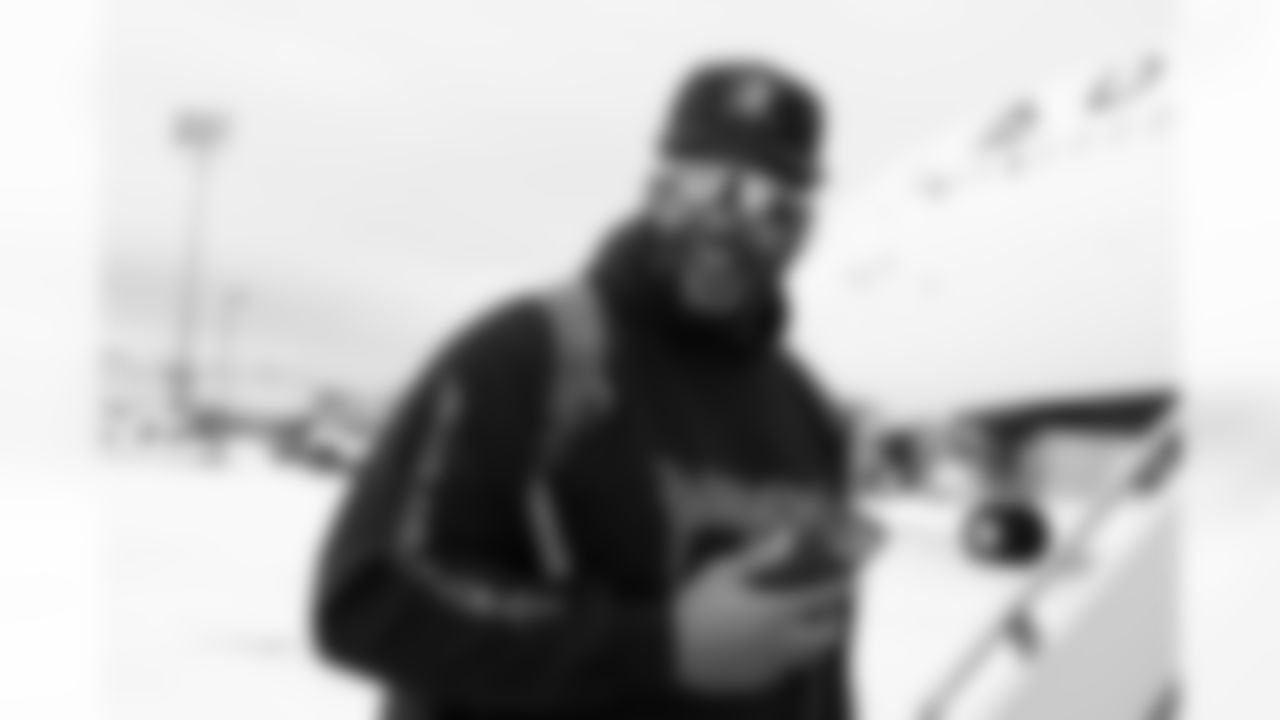 Dion Dawkins (73). Buffalo Bills travel to Denver, January 16, 2026 at Buffalo Niagara International Airport.