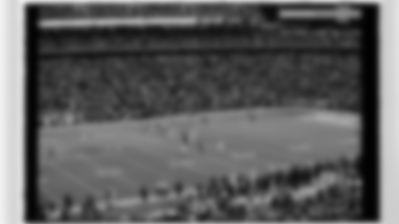 Buffalo Bills vs Tampa Bay Buccaneers, Regular Season, November 18, 2025 at Highmark Stadium.