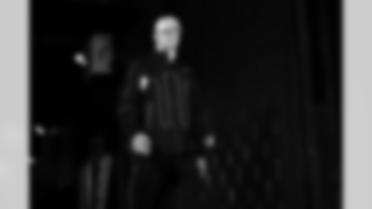 New England Patriots vs Buffalo Bills, Regular Season, December 14, 2025 at Gillette Stadium.