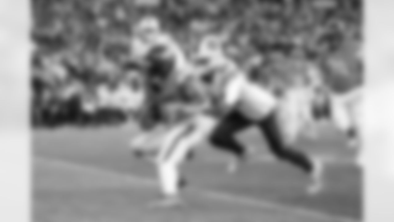 Buffalo Bills vs Denver Broncos, Divisional Game, January 17, 2026 at Empower Field at Mile High.