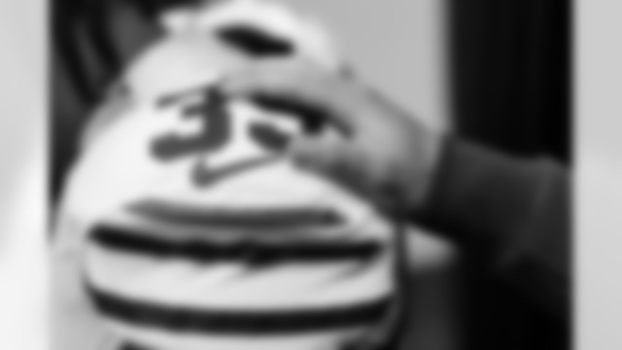 Buffalo Bills vs Tampa Bay Buccaneers, Regular Season, November 16, 2025 at Highmark Stadium.