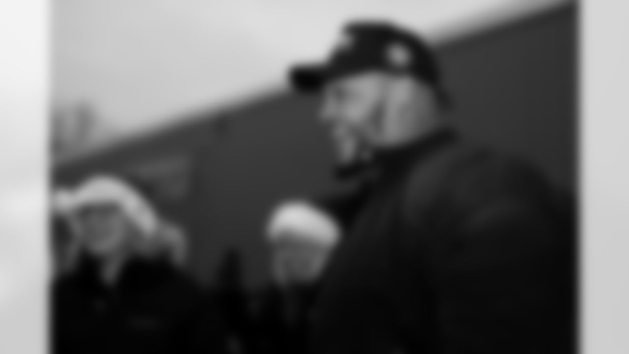 Dion's Dreamers Food Giveaway, December 09, 2025 at Salvation Army.