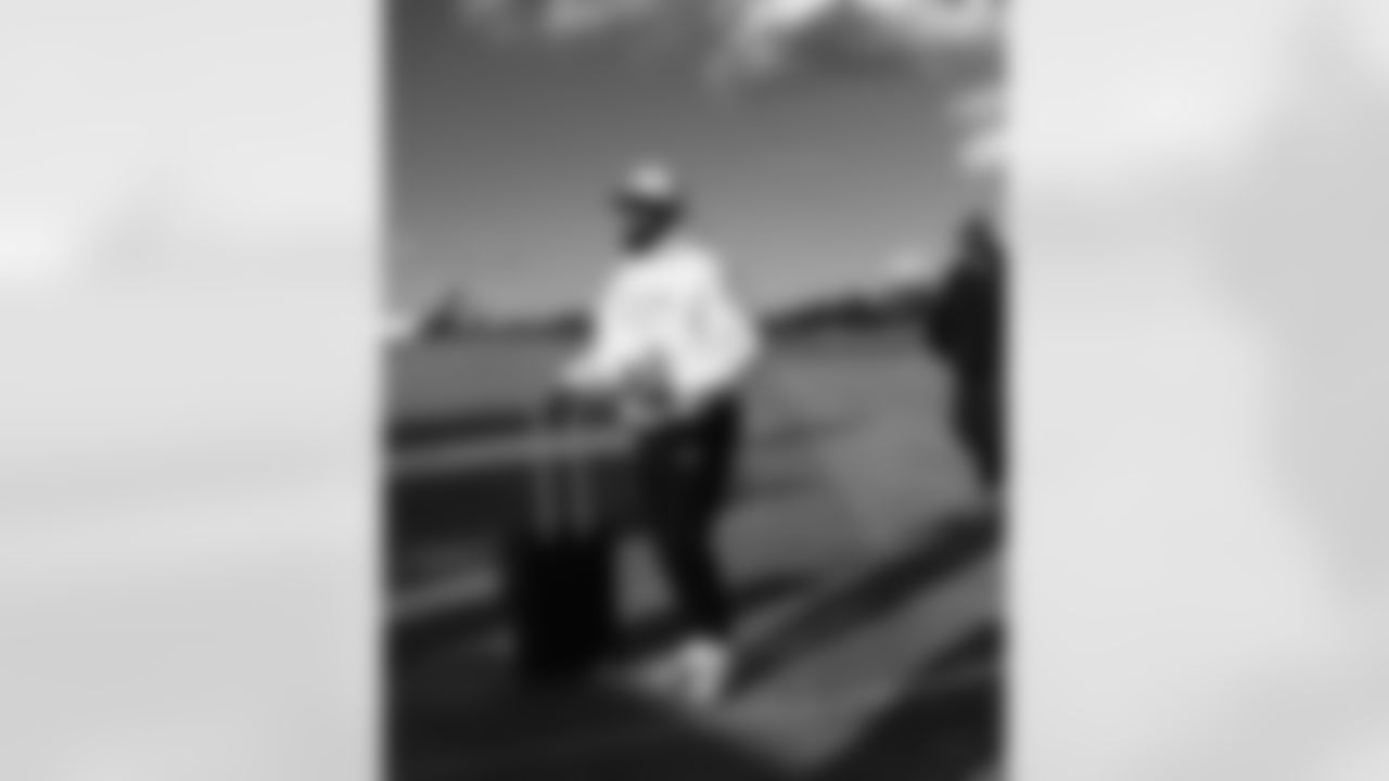 Ray Davis (22). Buffalo Bills arrive in Jacksonville, January 10, 2026.